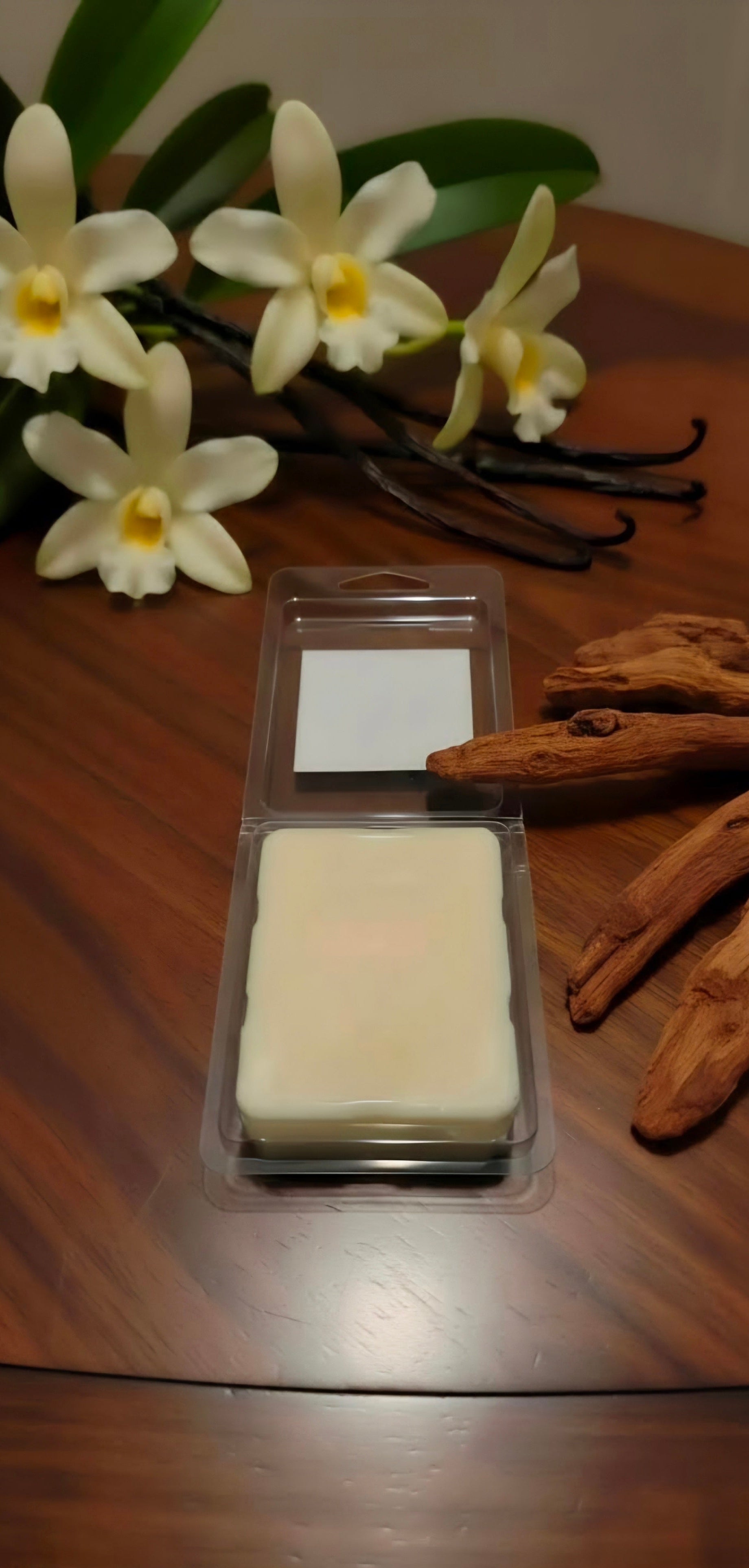 Divine Vanilla- Warm, Amber, Gourmand