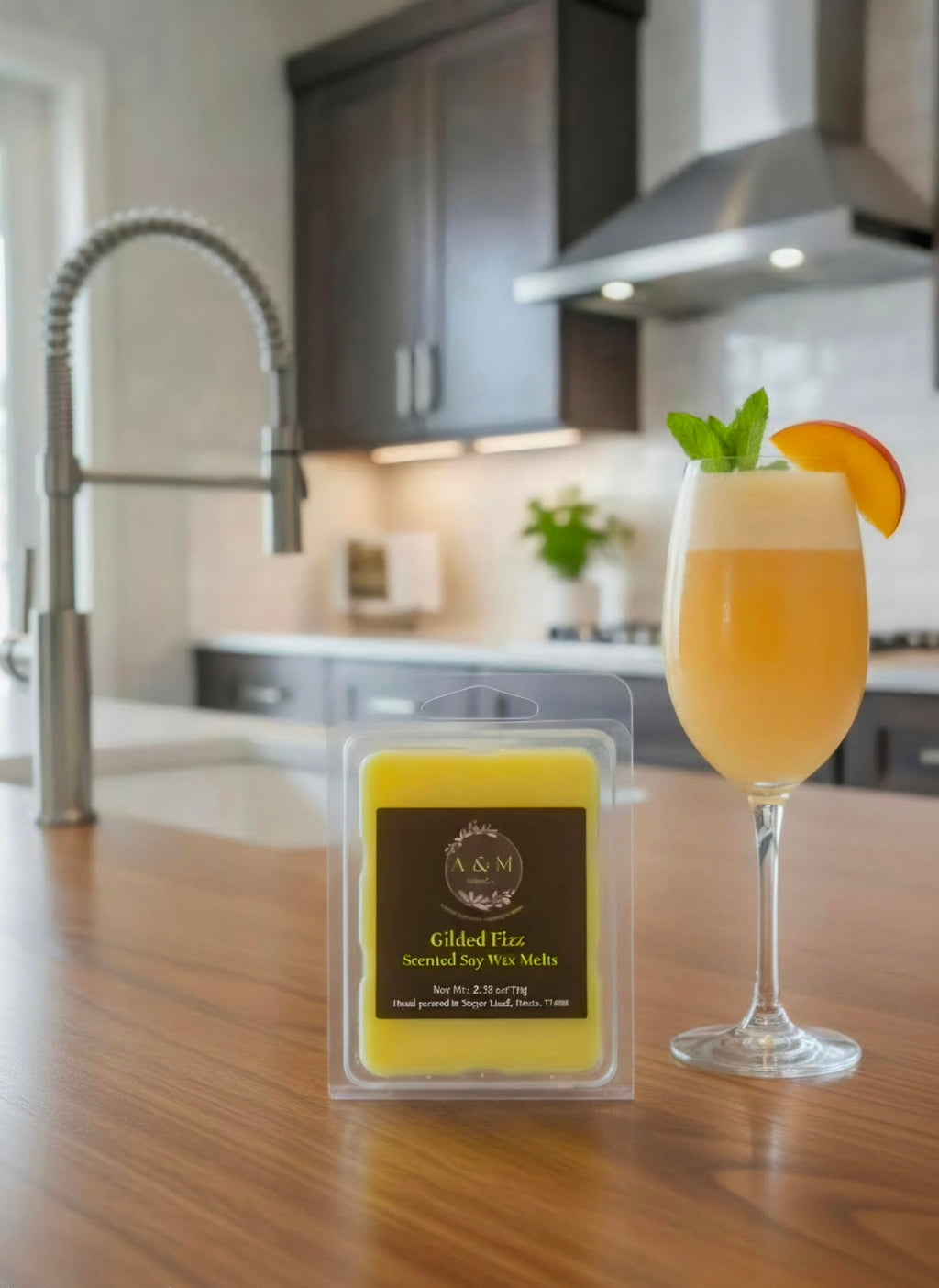 Gilded Fizz- Sparkling and Fruity
